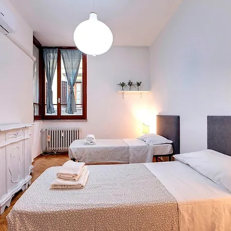 Apartment Malenchini 6 *