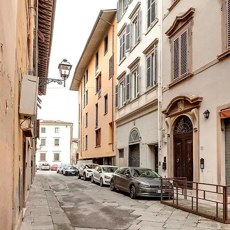 Apartment Malenchini 6 *
