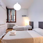 Lägenhet Malenchini 6 *